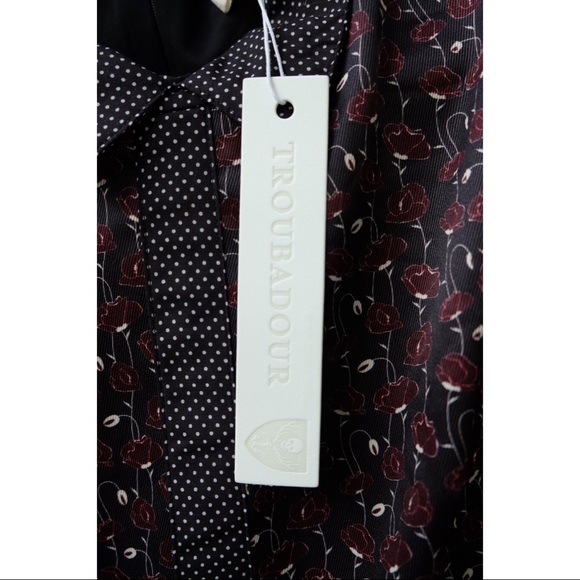 Troubadour Fairchild Dress - Holiday Outfit! - Picture 8 of 8